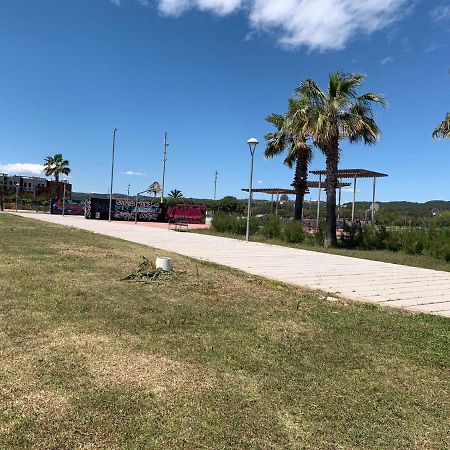 Apartamento Para 5 Personas Frente Al Mar Con Piscina Y Parking Cubelles Zewnętrze zdjęcie