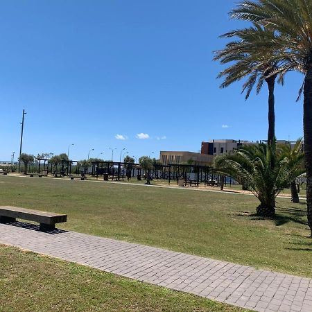 Apartamento Para 5 Personas Frente Al Mar Con Piscina Y Parking Cubelles Zewnętrze zdjęcie