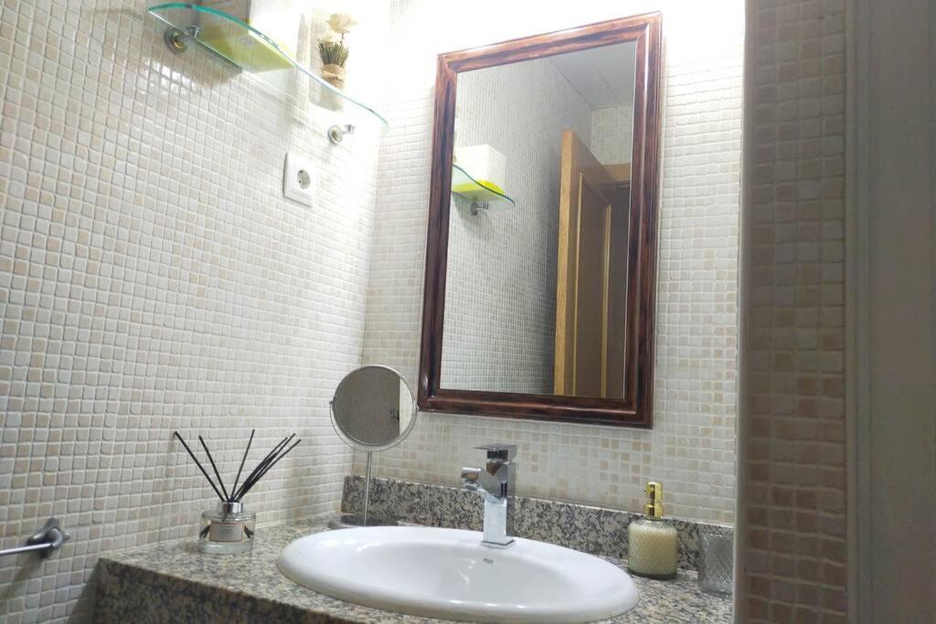 Apartamento Para 5 Personas Frente Al Mar Con Piscina Y Parking Cubelles Zewnętrze zdjęcie